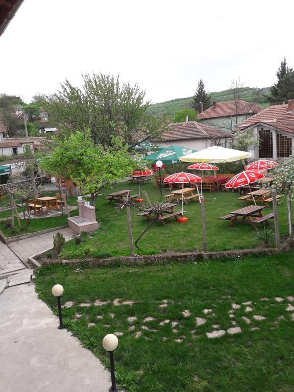 Slanchevata Kashta Hotel Kruşuna Exterior foto