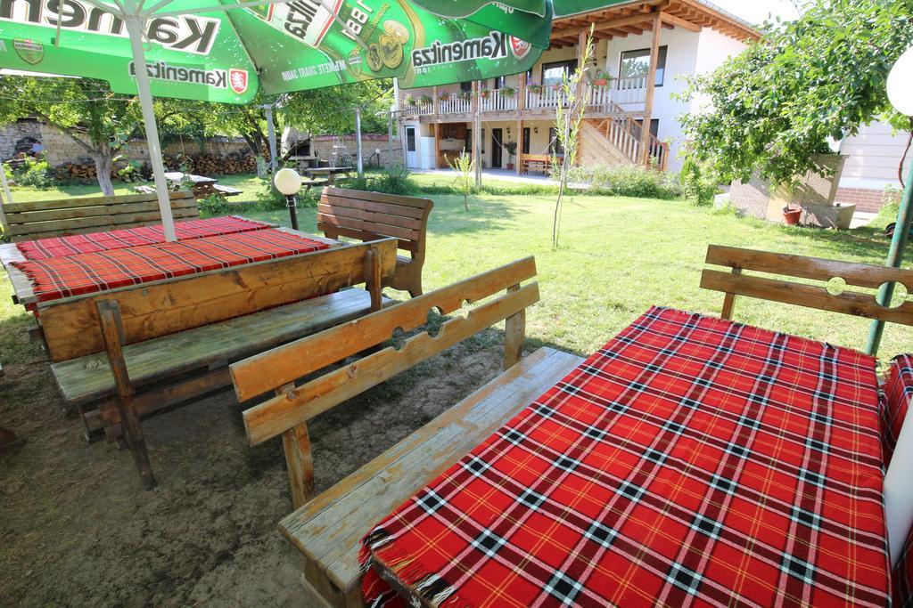 Slanchevata Kashta Hotel Kruşuna Exterior foto